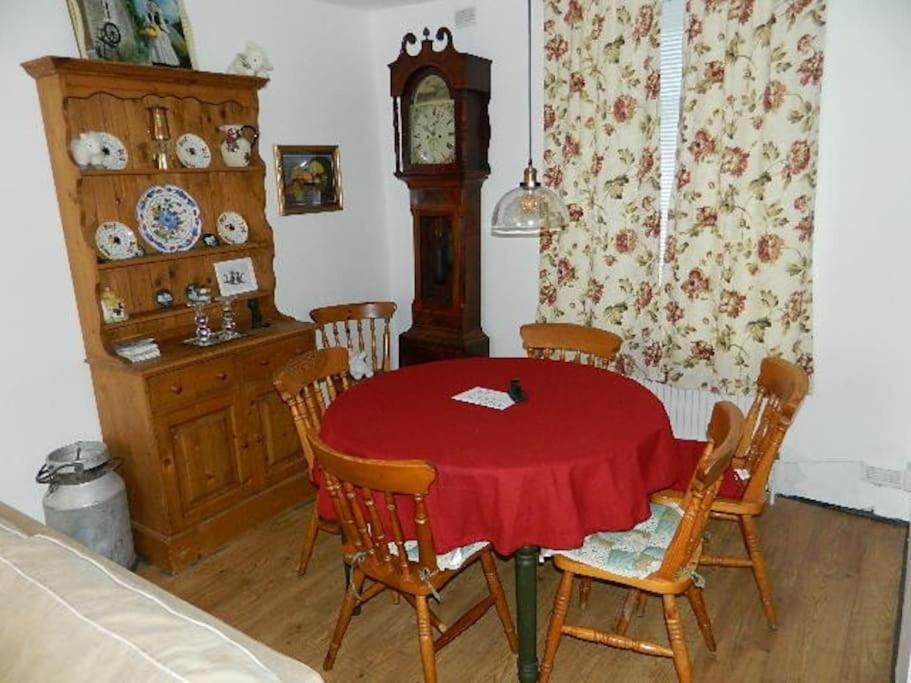Welsh Miners Cottage Four Bedroom House Treherbert Bagian luar foto